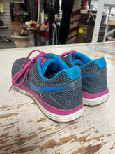 Charger l'image dans la galerie, Nike Dual Fusion Lite Grey & Pink Running Shoes (Size 8)
