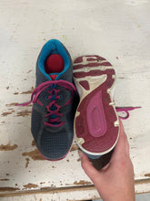 Charger l'image dans la galerie, Nike Dual Fusion Lite Grey & Pink Running Shoes (Size 8)