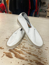 Cargar imagen en el visor de la galería, Verbenas Nuria Nucleo Slip On White Leather Shoes (Size 8/EU 39)