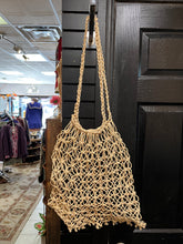 Cargar imagen en el visor de la galería, Woven Market Bag