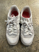 Load image into Gallery viewer, Nike Genico Suede Accent Sneakers (Size 8.5/Men’s 6.5)