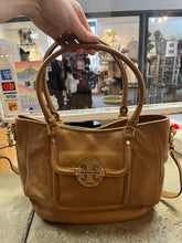 Charger l'image dans la galerie, Tory Burch Tan Tote Bag