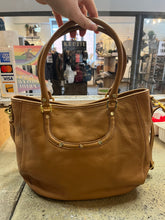 Charger l'image dans la galerie, Tory Burch Tan Tote Bag