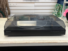 Load image into Gallery viewer, Vintage Sony PS-LX100 LP Turntable