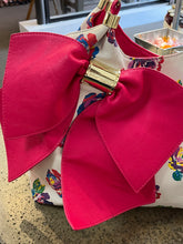 Charger l'image dans la galerie, Betsy Johnson Bow-Licious Tote Purse