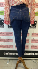 Cargar imagen en el visor de la galería, Levi's Mile High Super Skinny Jeans (Size 28W/30L)