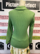 Load image into Gallery viewer, Liz Claiborne Knit Cardigan (Size L Petite)