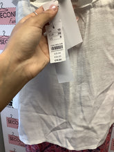 Load image into Gallery viewer, NWT Topshop White Tank (Size 6)