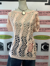 Load image into Gallery viewer, Pink Crochet Top (Size L/XL)