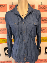 Cargar imagen en el visor de la galería, Eddie Bauer Dark Blue Denim-Look Shirt (Size M)