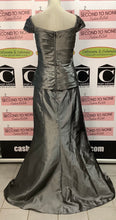 Load image into Gallery viewer, Alfred Angelo Gun Metal 2 PC Gown (Size 14)