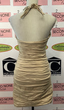 Cargar imagen en el visor de la galería, BCBG Maxazria Golden Charm Dress (Size M)
