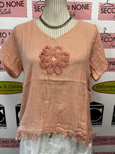 Load image into Gallery viewer, 100% Cotton Large Floral Top (2 Colors)(Restocked!)