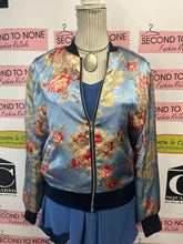 Load image into Gallery viewer, Forever 21 Silk-Look Floral Bomber Jacket (Size S)