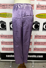 Cargar imagen en el visor de la galería, Satin 2-Piece Pyjamas Set (Size 2X)