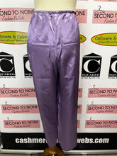 Cargar imagen en el visor de la galería, Satin 2-Piece Pyjamas Set (Size 2X)