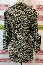 Cargar imagen en el visor de la galería, Wildcat Print Top (Size XXL)