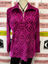 Charger l'image dans la galerie, Columbia Patterned Fuchsia Quarter-Zip (Size L)
