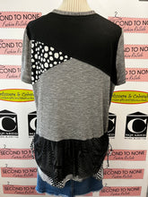 Load image into Gallery viewer, Amanda Collection Colourblock Top (Size XL)