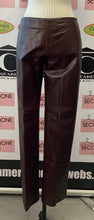 Load image into Gallery viewer, Danier Deep Wine Leather Pants (Size 6)
