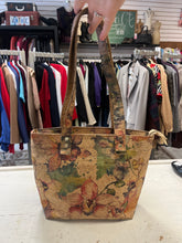 Load image into Gallery viewer, Portuguese Floral Cork Handbag