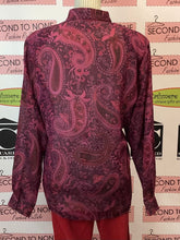 Charger l'image dans la galerie, Sheer Purple Paisley Top (Size M)