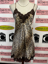 Load image into Gallery viewer, Jones New York 2 Pc Satin Nightgown Set (Size S)