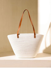 Cargar imagen en el visor de la galería, White Woven Tote-Style Bag (Only 1 Left!)