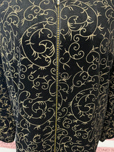 Charger l'image dans la galerie, TanJay Black Velour With Gold Pattern 2 PC Shirt Set (Size L)