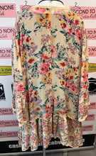 Charger l'image dans la galerie, Torrid Boho Floral Overlay (Size XL/XXL - Torrid 2)