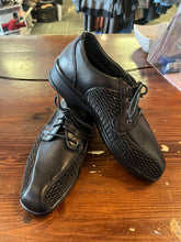Cargar imagen en el visor de la galería, Textured Leather Orthopaedic Loafers (Size 8)