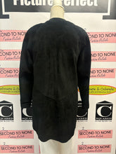Load image into Gallery viewer, Vintage Danier Suede Jacket (Size S)