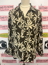 Charger l'image dans la galerie, Long-Sleeve Abstract Hawaiian Shirts (5 Assorted Styles/Sizes)