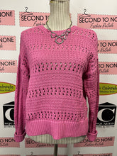 Cargar imagen en el visor de la galería, NWT Pink Knit Sweater (Size M)