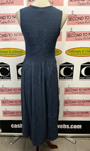 Charger l'image dans la galerie, Smock-Topped Summer Dress (Only 1 L Left!)