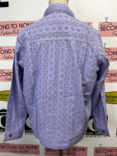 Charger l'image dans la galerie, 100% Cotton Eyelet Jean-Style Jacket (only black left)