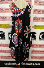 Cargar imagen en el visor de la galería, Bold Circles Shift Dress (One Size)(Only 2 Left!)