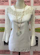 Cargar imagen en el visor de la galería, Top de lujo de encaje (S)