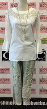 Cargar imagen en el visor de la galería, Top de lujo de encaje (S)