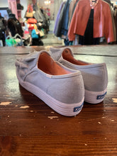 Load image into Gallery viewer, Keds Light Denim Ruffle Slip On Sneakers (Size 8.5)