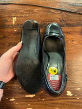Load image into Gallery viewer, Franco Sarto Black Leather Pumps (Size 9.5)