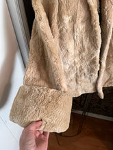 Load image into Gallery viewer, Vintage Sheared Beaver Fur Swing Jacket (Size M/L)