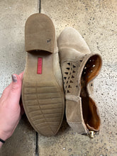 Cargar imagen en el visor de la galería, Pikolinos Taupe Suede Cutout Boots (Size 7/EU 38)