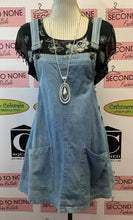 Cargar imagen en el visor de la galería, Top de manga con cuentas (M)