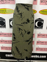 Load image into Gallery viewer, Vintage Olive & Black Printed Skirt & Shirt Set (Size L/XL)