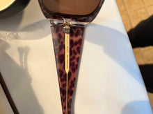 Load image into Gallery viewer, REAL LV  Sunglasses with Box, Case & Sleeve