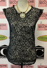 Charger l'image dans la galerie, Haut en dentelle + volants (14)