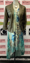 Cargar imagen en el visor de la galería, Blazer de lunares verde oliva TanJay (10)