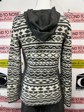 Cargar imagen en el visor de la galería, NWT Krimson Klover 100% Wool Knit Zip Hoody (Size S)