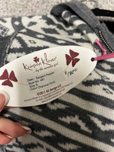 Cargar imagen en el visor de la galería, NWT Krimson Klover 100% Wool Knit Zip Hoody (Size S)